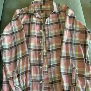 Cool Uniqlo Dcasual button down shirt